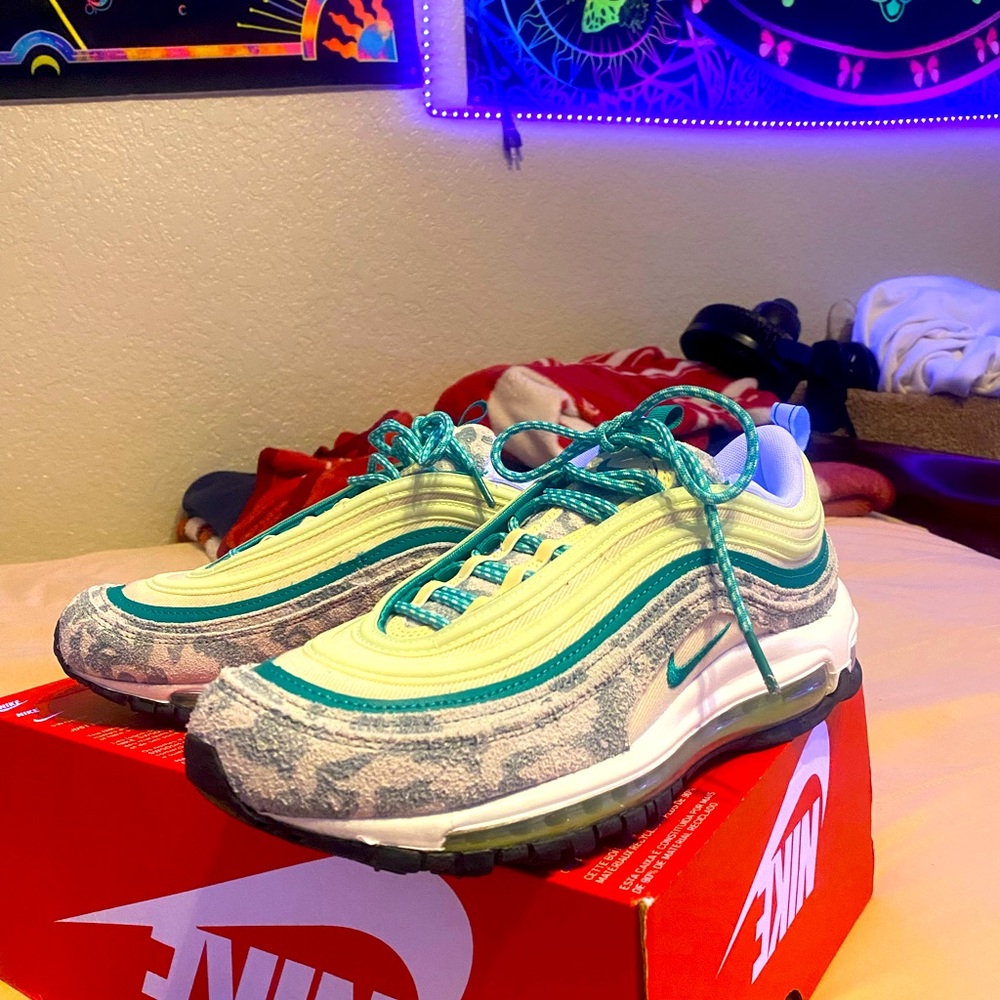 Brand new Nike Air max 97